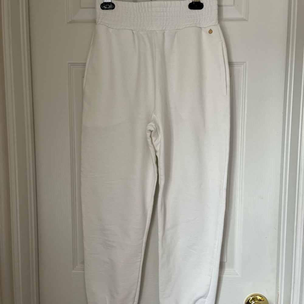 Woman XS White Jogger Pants